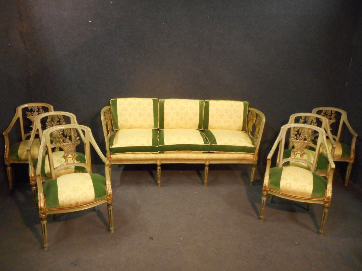 18th Century Provençal Living Room Set In Lacquered And Gilded Wood