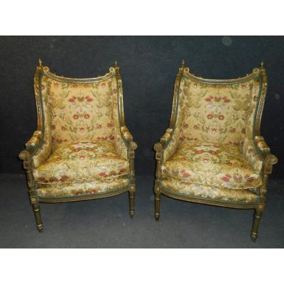 Large Pair Of Bergeres Nineteenth Time In Lacquered And Gilded Wood