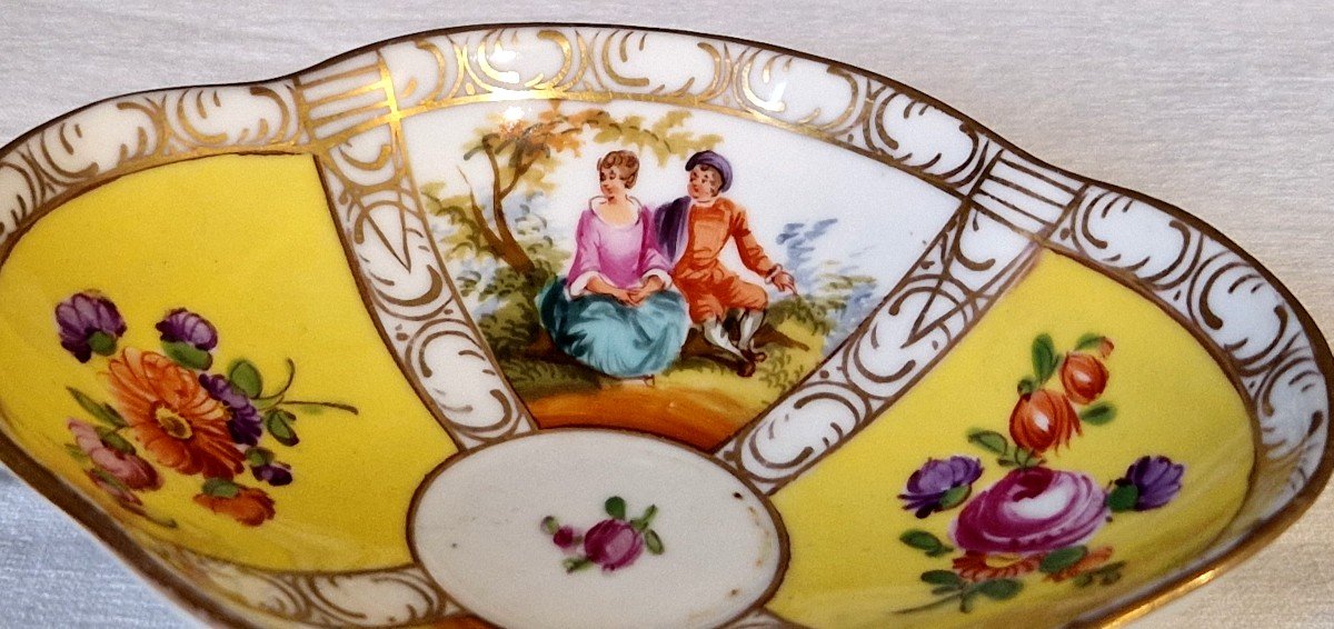 Meissen Porcelain Saucer -photo-3