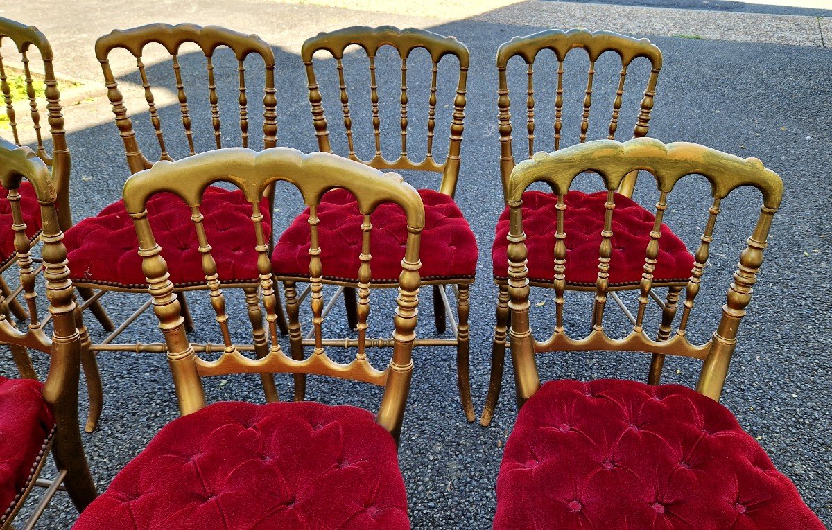 8 Golden Theater Chairs -photo-5