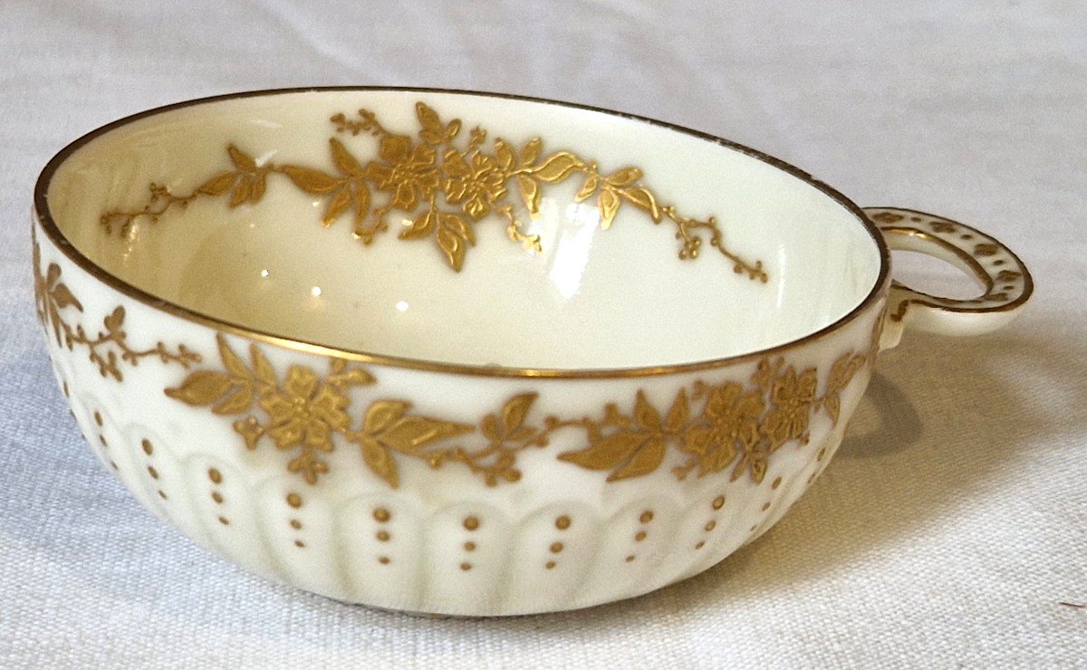 Porcelain Tastevin Enhanced With Gold