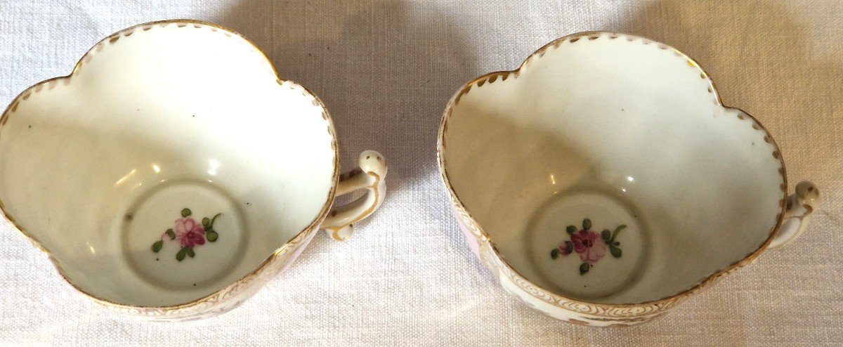 Paire De Tasses Et Sous tasses En Porcelaine De Saxe Dresden-photo-2