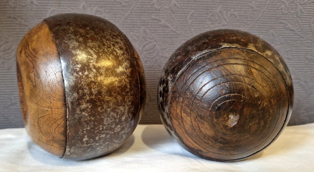 Pair Of 19th Century Fort Balls-photo-3