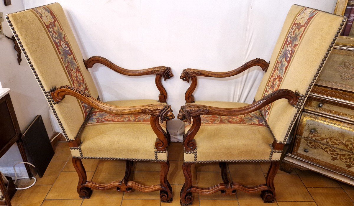 Pair Of 19th Century Renaissance Oak Armchairs-photo-4