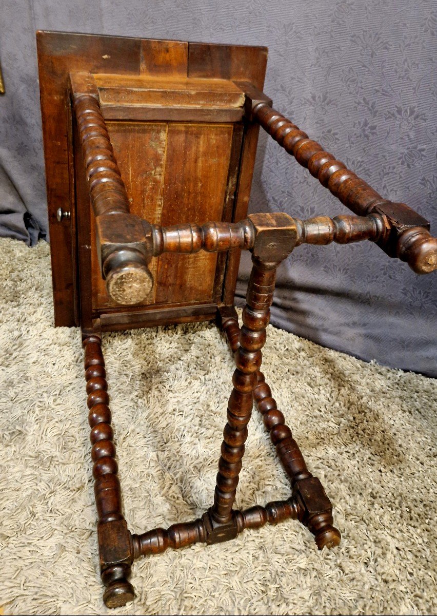 Small Louis XIII Walnut Table-photo-8