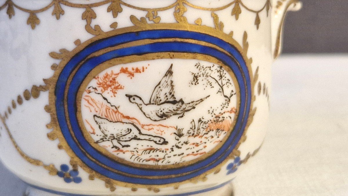 Small Sevres Porcelain Pot-photo-3