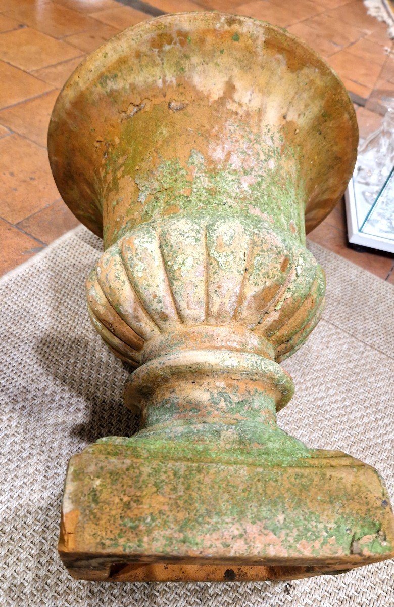 Pair Of Medici Terracotta Vases-photo-4