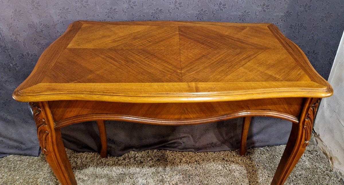 Walnut Veneer Side Table-photo-2