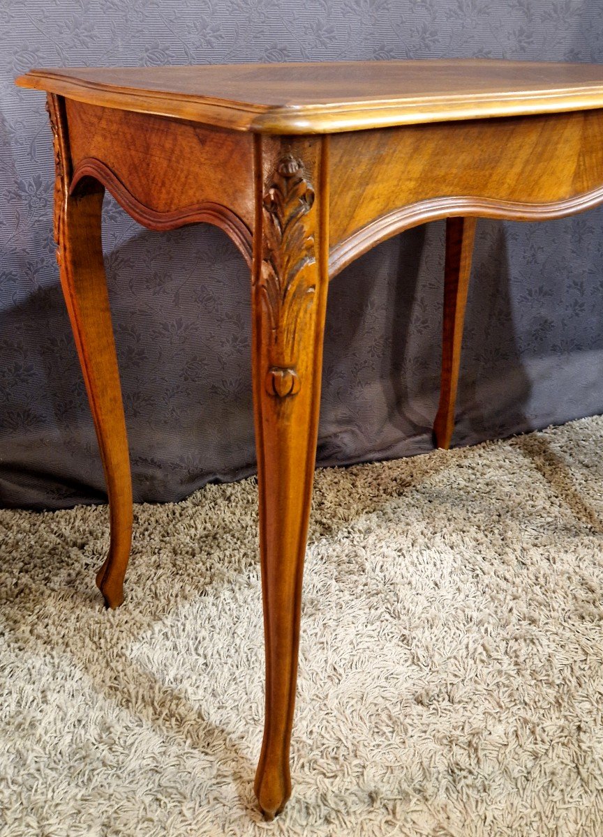 Walnut Veneer Side Table-photo-3