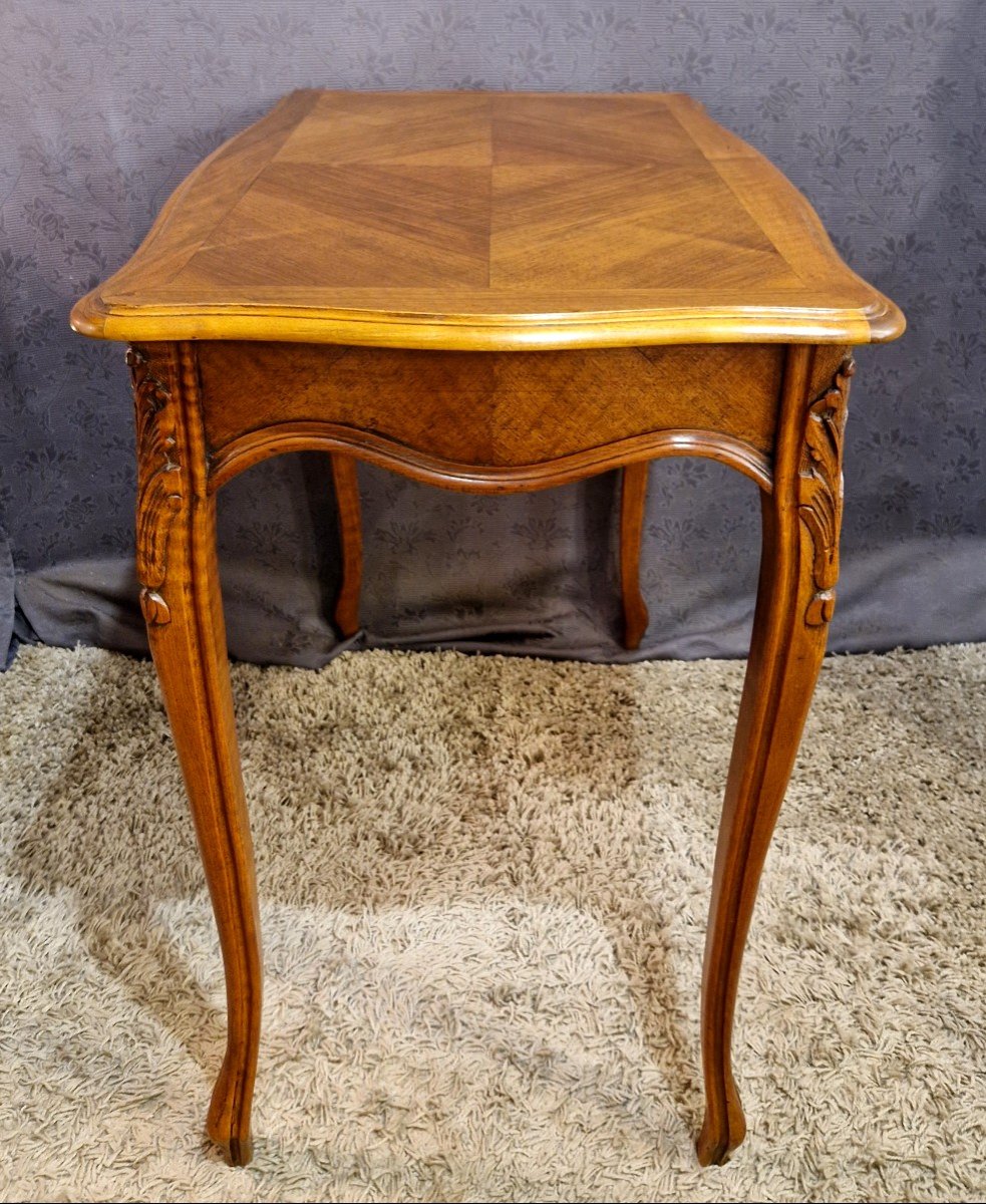 Walnut Veneer Side Table-photo-4