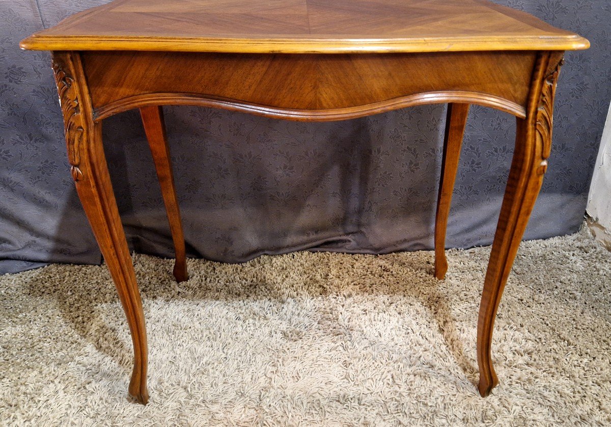 Walnut Veneer Side Table-photo-1