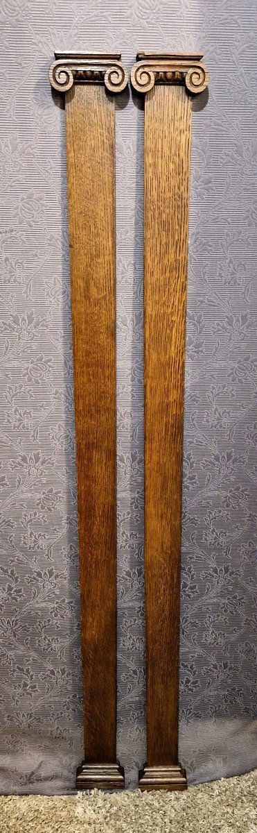 Pair Of Oak Columns-photo-2