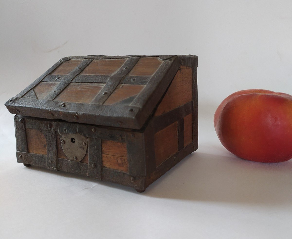 18th Century Jewelry Box.