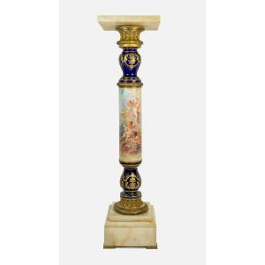 Sèvres Style Pedestal 117 Cm, Second Half Of The 19th Century.