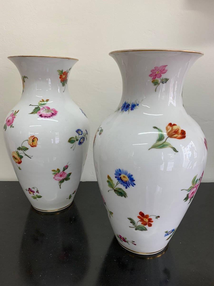 Pretty Pair Of Paris Porcelain Vases -photo-3