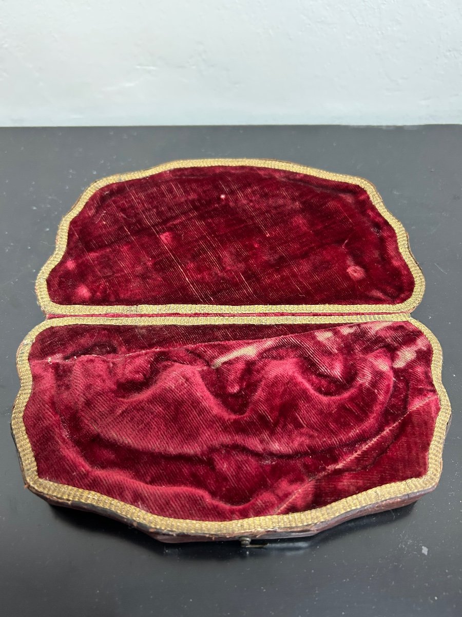 18th Century Leather Case-photo-2