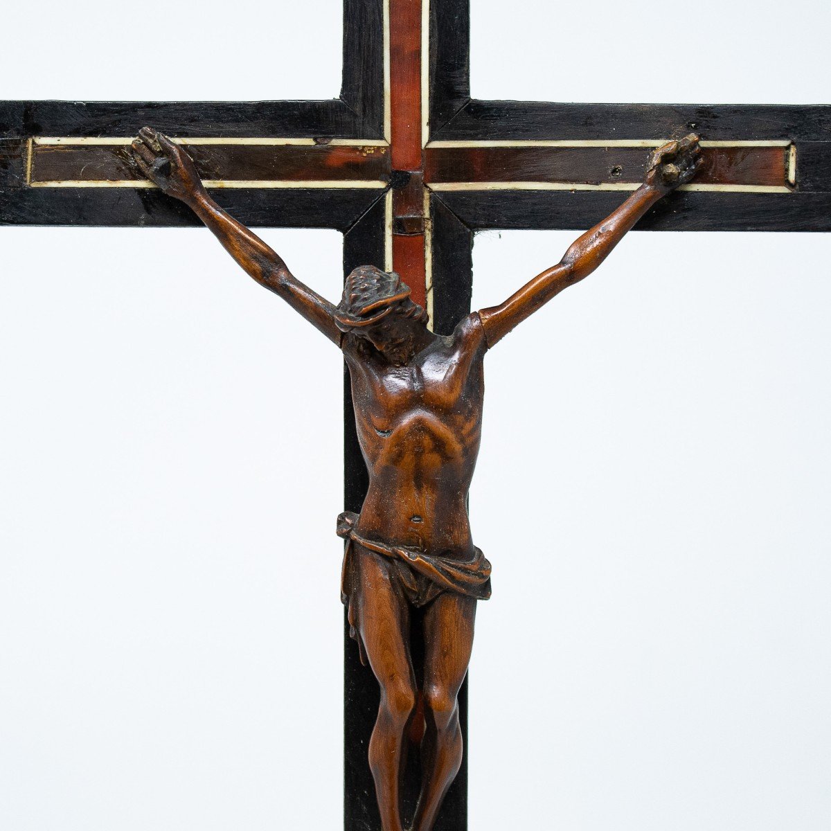 17th Century, Crucifix-photo-2