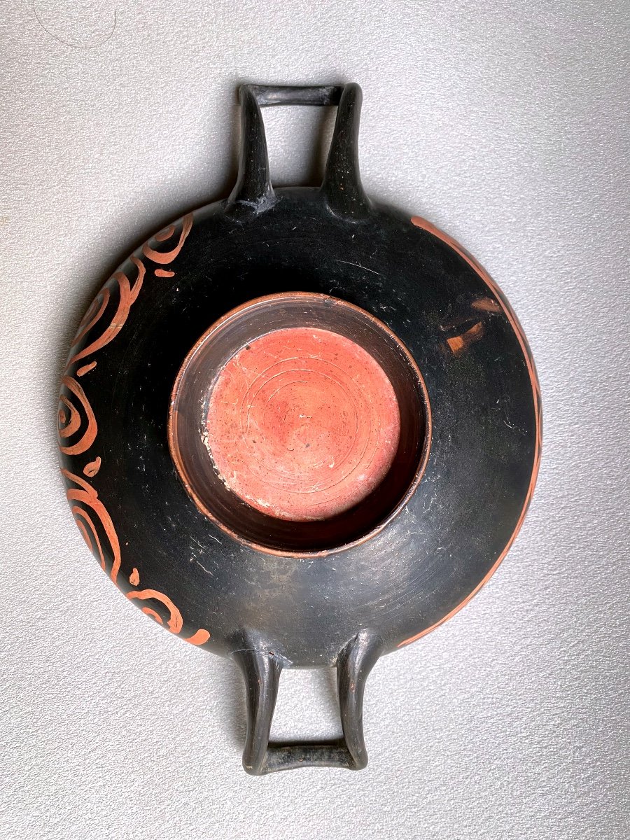 Ancient Kylix Cup On Foot With Red Overpainted Decoration Great Greece Apulia Italy IV Bc-photo-3