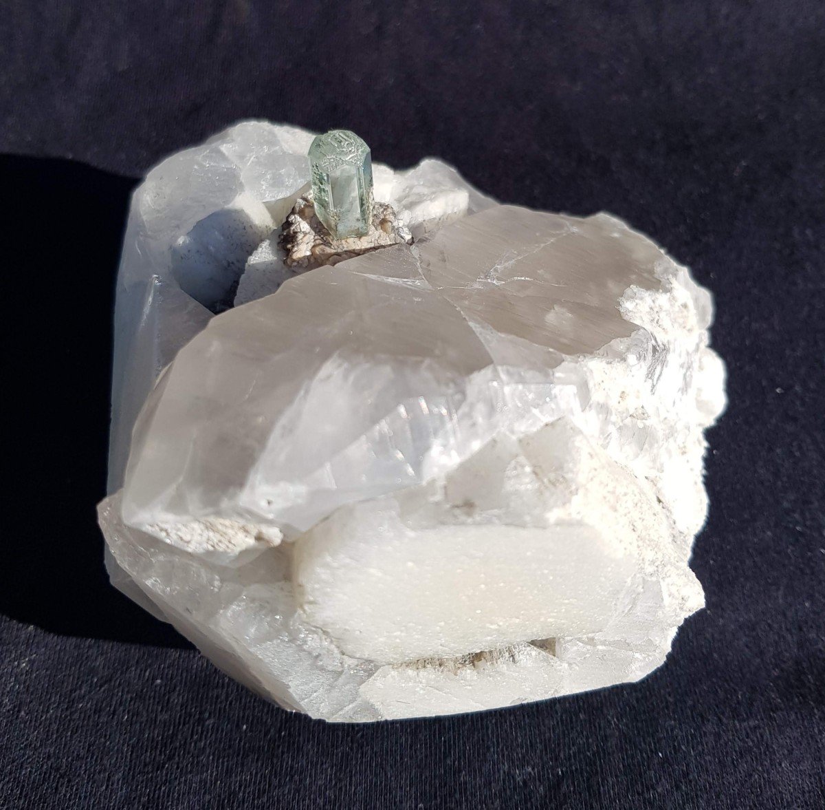 Aquamarine On Quartz - Crystal 3 Cms -photo-5