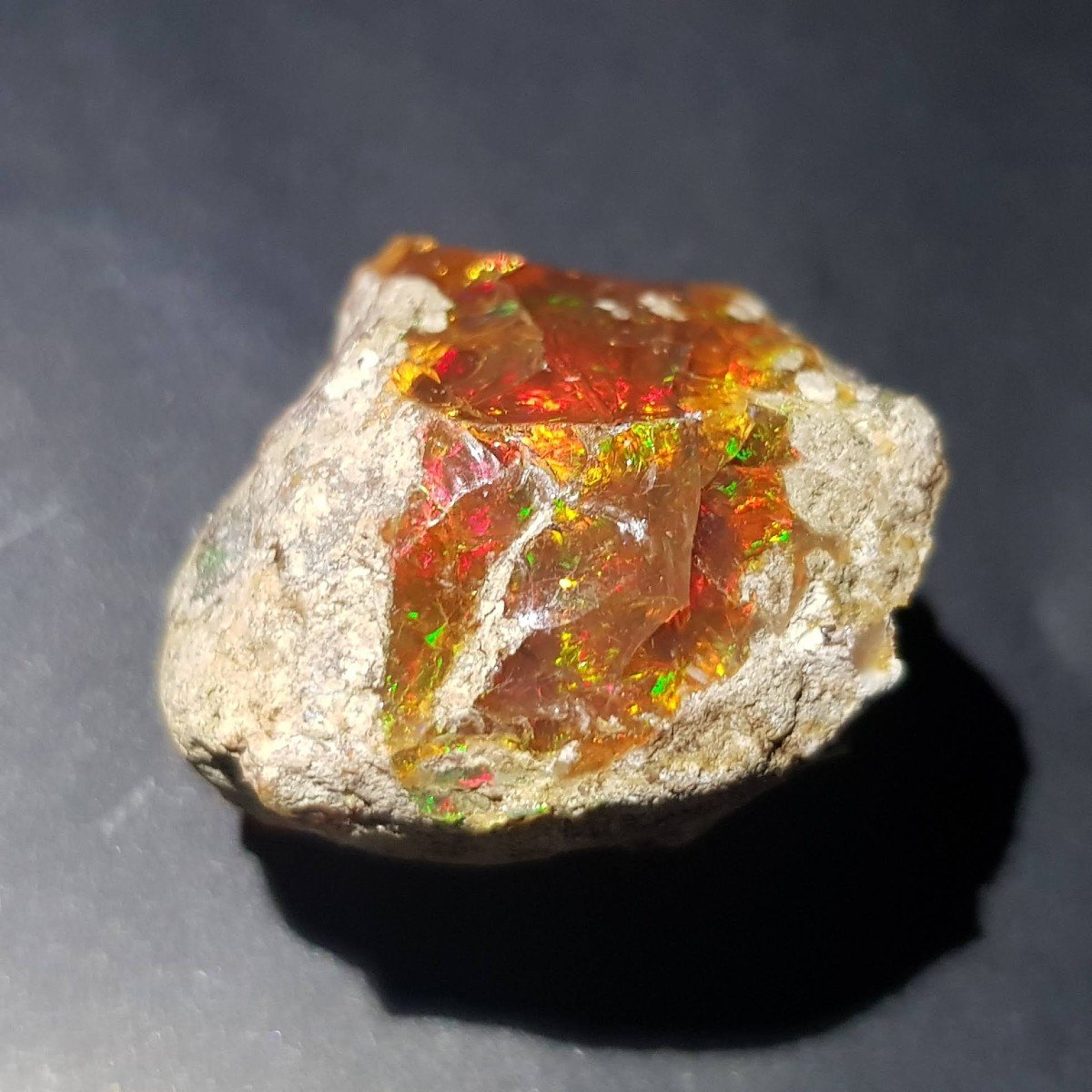 Large Precious Opal - 3.5 Cms - 18 Grs -photo-2