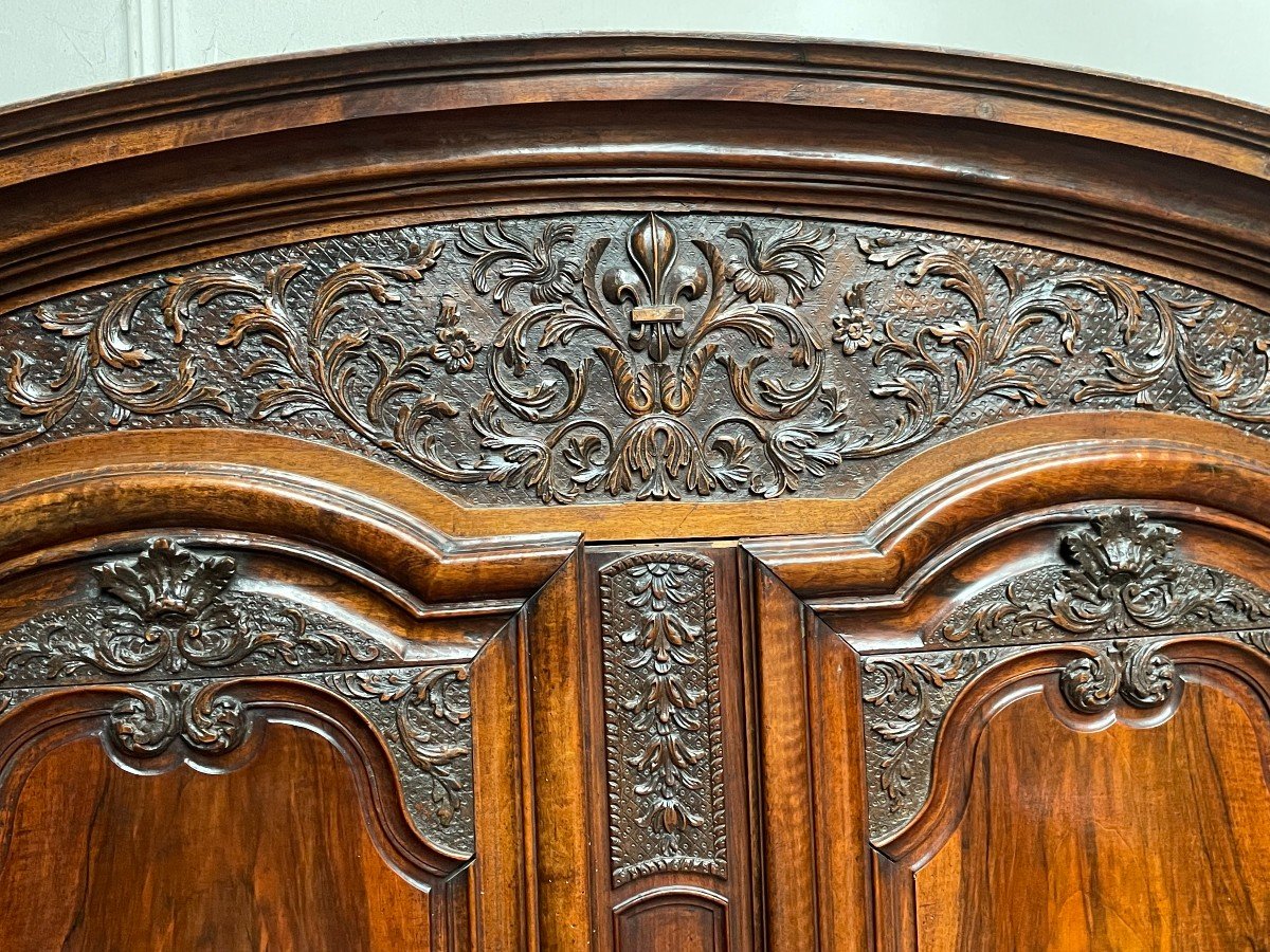 Exceptional Bordeaux Wardrobe From Chateau Louis XIV In Solid Walnut-photo-2