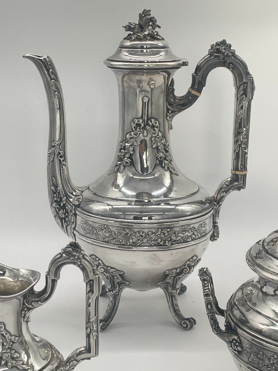 Three Piece Tea Service In 950 Thousandths Silver, With 19th Century Chiseled Decor-photo-3