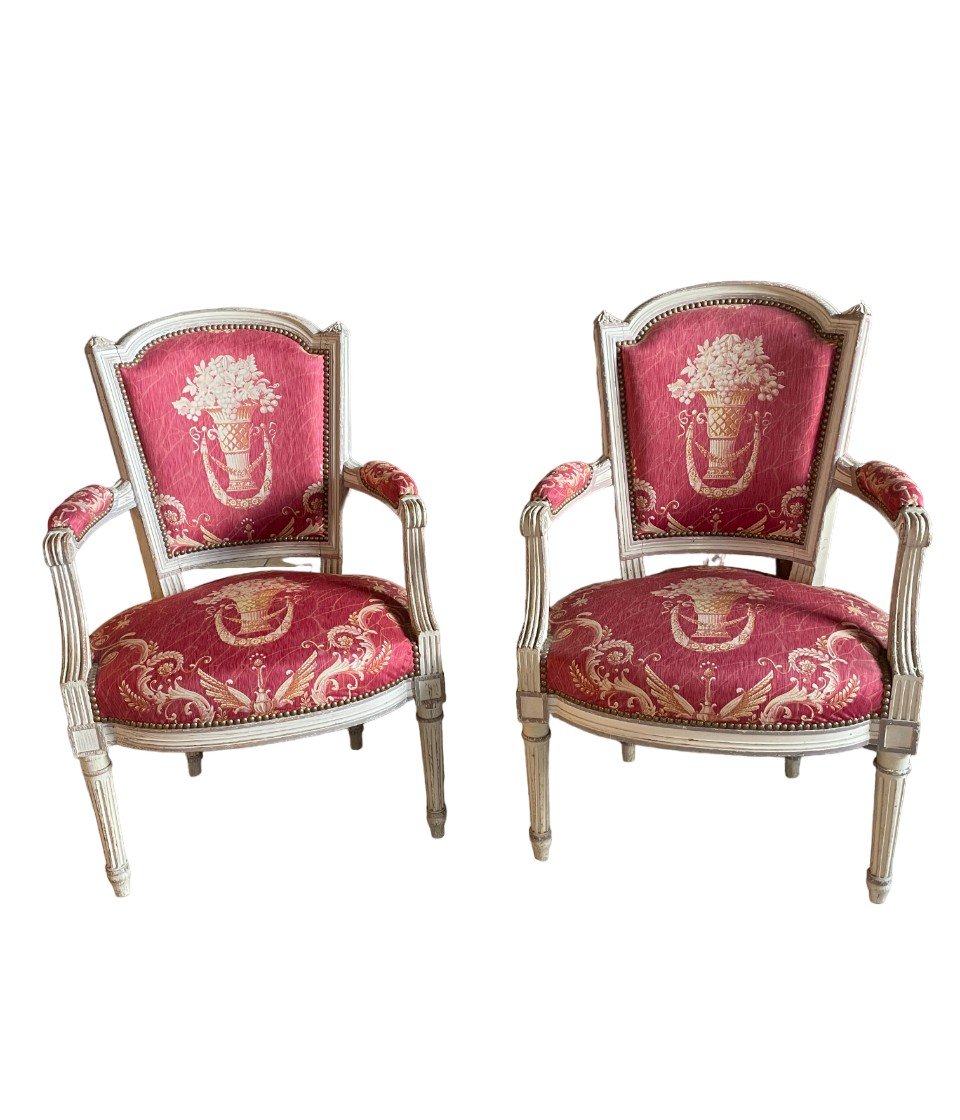 Pair Of Louis XVI Style Armchairs In Painted Wood From The End Of The 19th Century