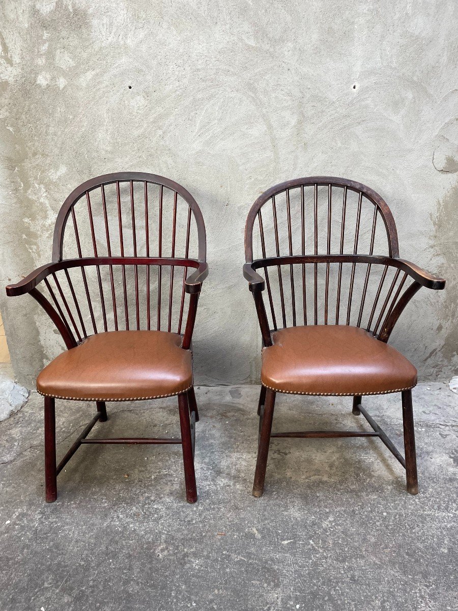 Thonet Windsor Armchairs In Brown Stained Beech, Attributed To Josef Frank -photo-4