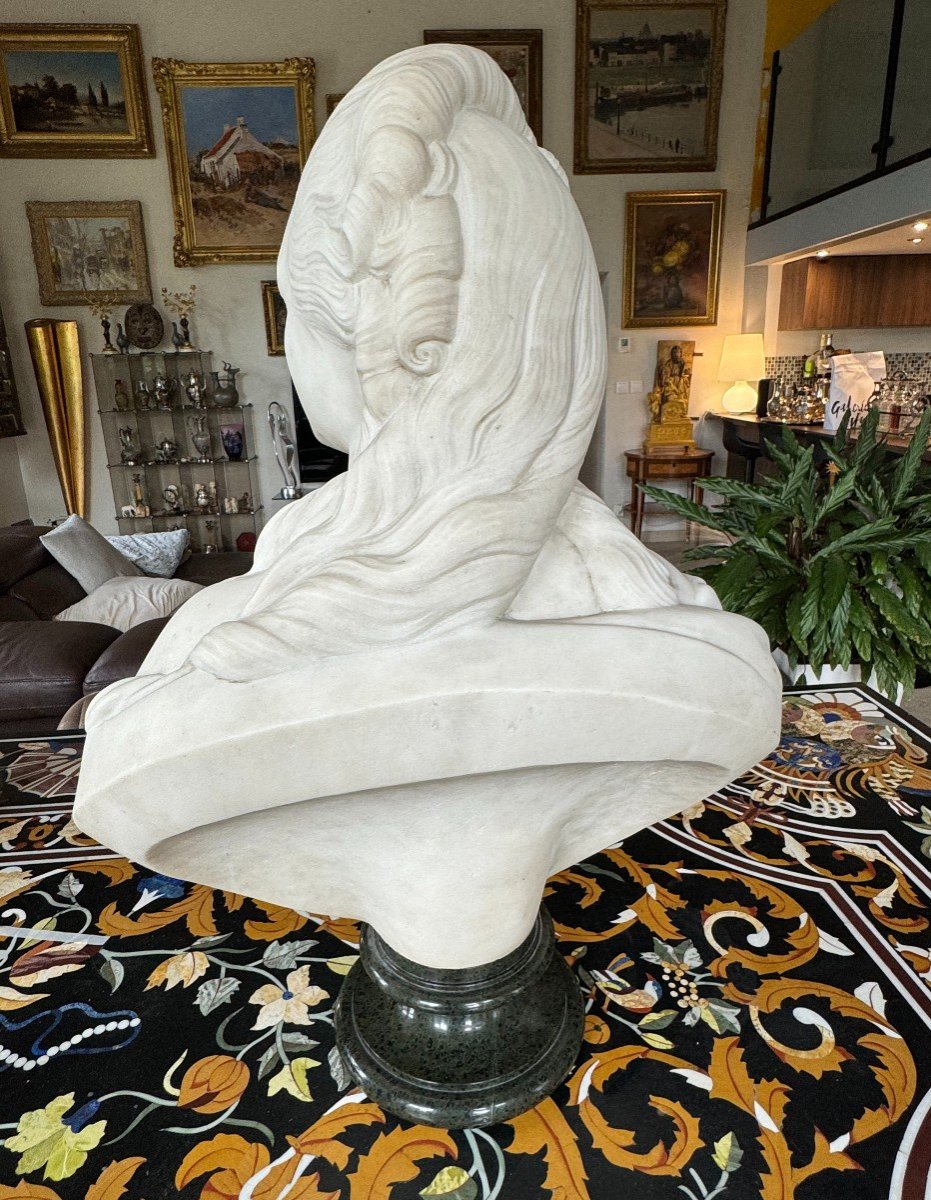 Important Carrara Marble Bust From The 19th Century-photo-2