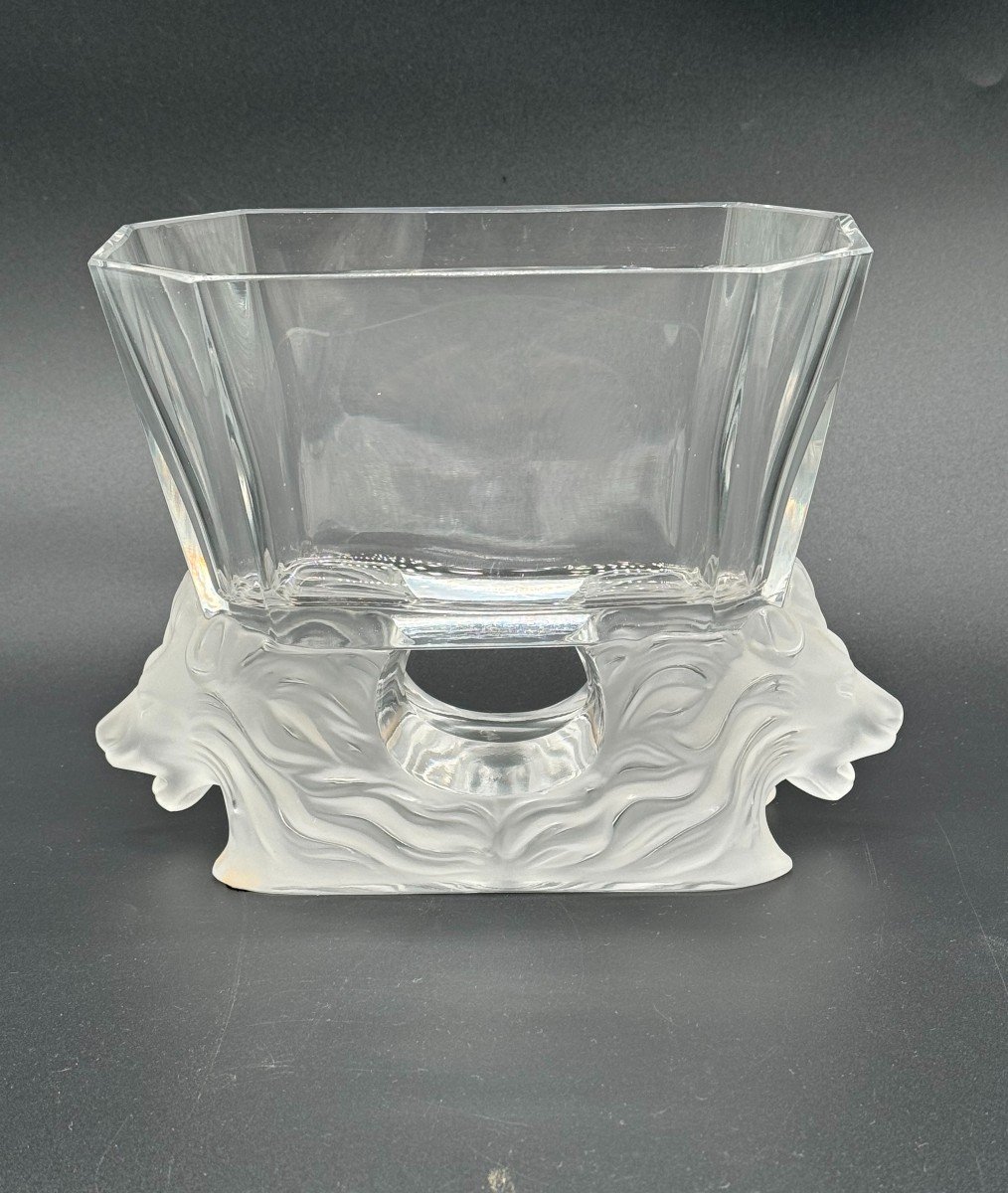 Lalique France. Vase Ou Coupe Rectangulaire, Modèle “venise” 