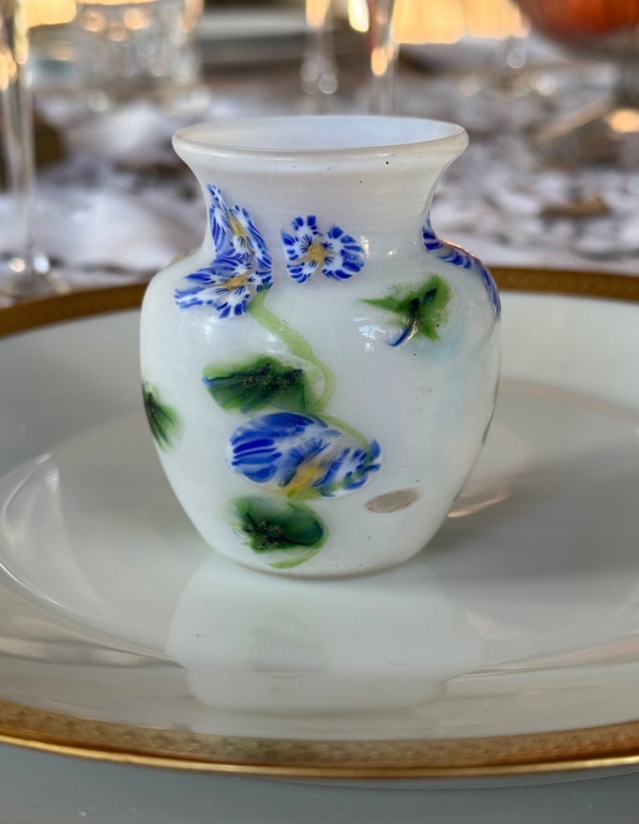 Fratelli Toso, Murano  Petit Vase En Verre Incrusté 