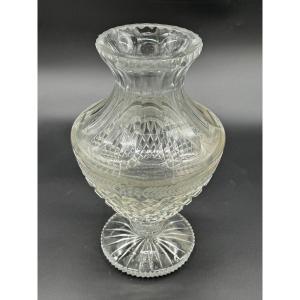 Medici Vase In Cut Crystal With Diamond Point Decoration