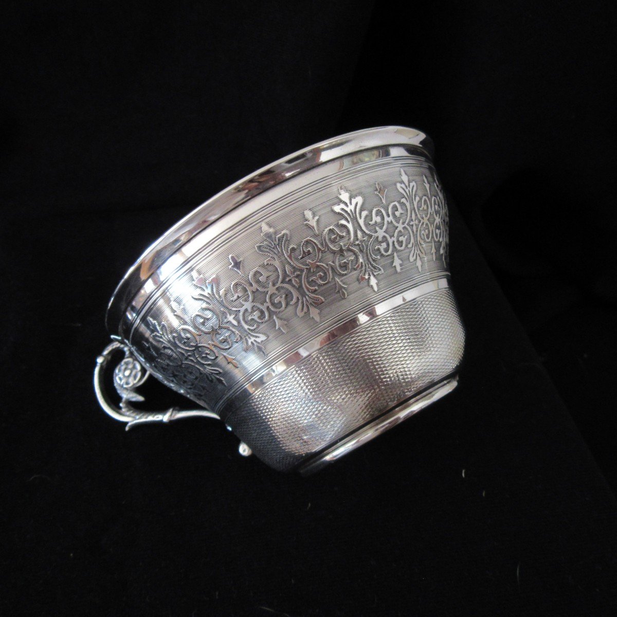 Louis XVI Style Silver Cup-photo-2