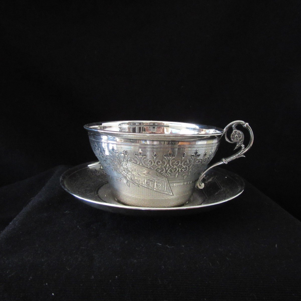 Louis XVI Style Silver Cup-photo-4