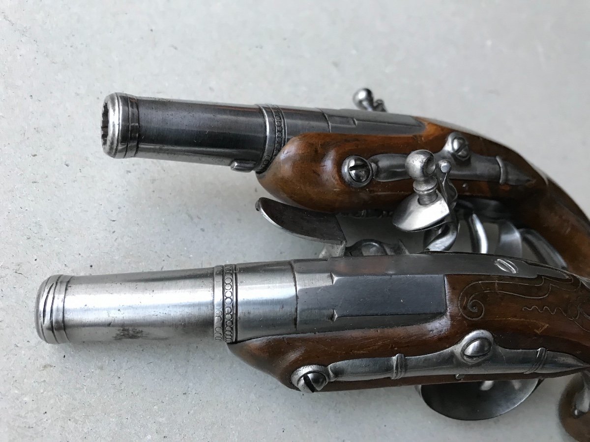 Small Pair Of Flintlock Pistols-photo-4