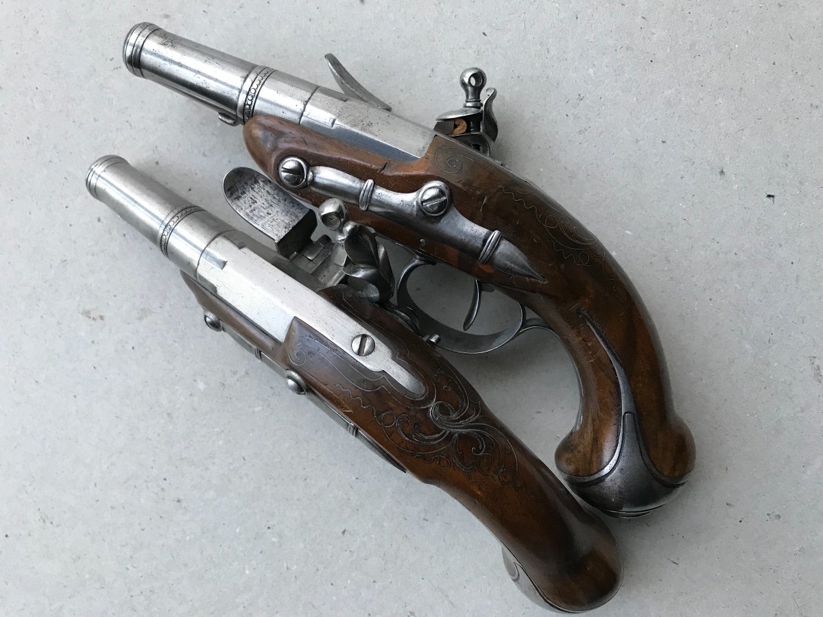 Small Pair Of Flintlock Pistols-photo-5