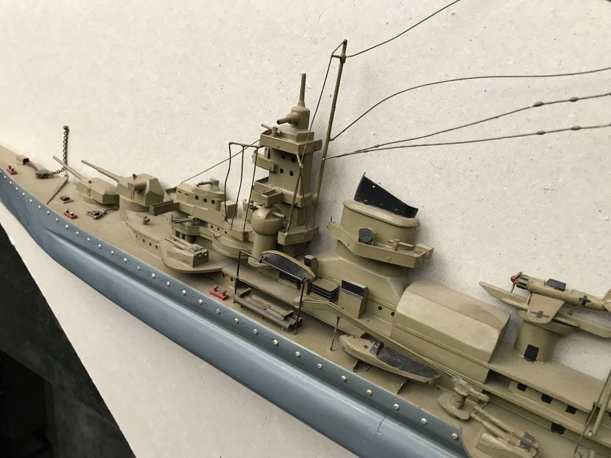 Demi Maquette Artisanale En Bois Massif De Bateau De Guerre Allemand