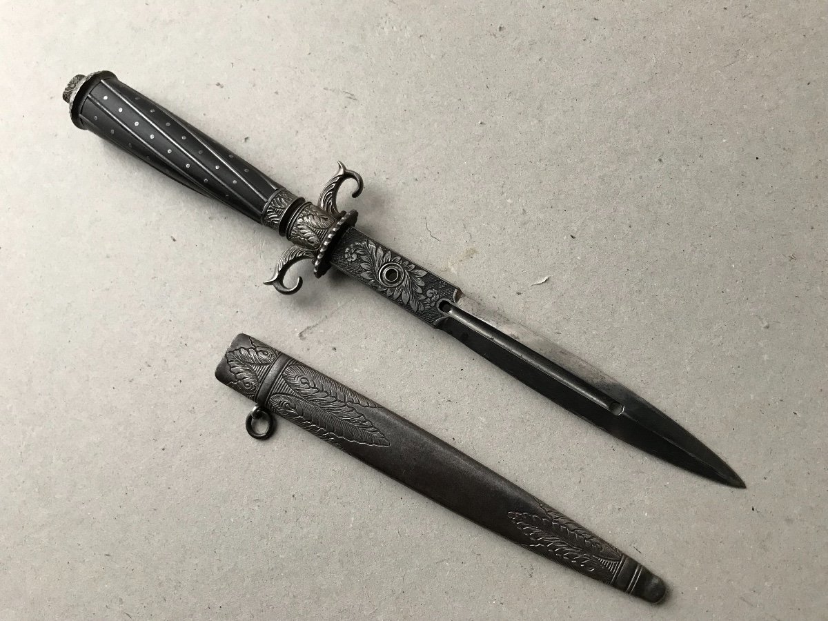 Corsican Stiletto Knife From Chatellerault In Hand Engraved Iron