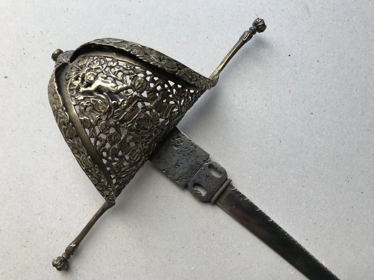 Large Spanish Left Hand Dagger