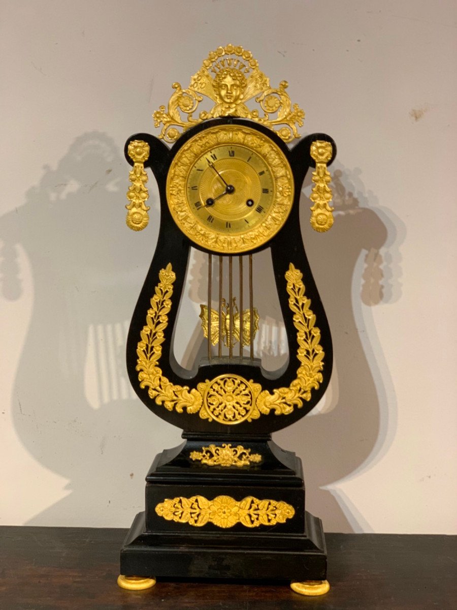 HORLOGE LYRE NÉOCLASSIQUE, FRANCE, FIN DU 18ème SIÈCLE-photo-3