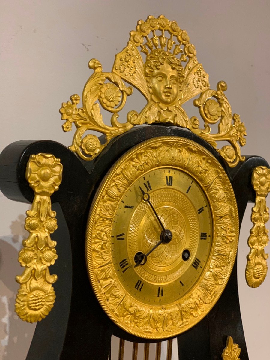 HORLOGE LYRE NÉOCLASSIQUE, FRANCE, FIN DU 18ème SIÈCLE-photo-4