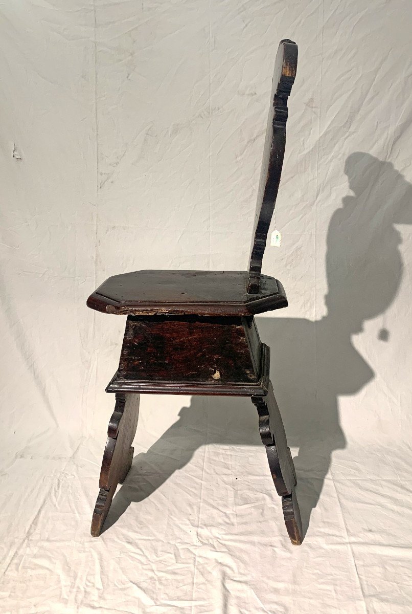 16th Century Guard's Stool-photo-4