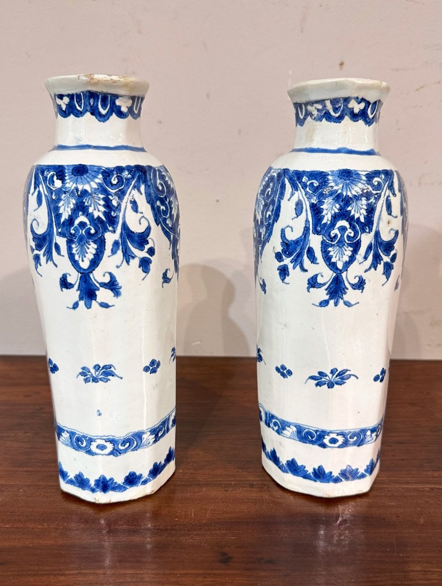 Pair Of 18th Century Ginori Vases-photo-4