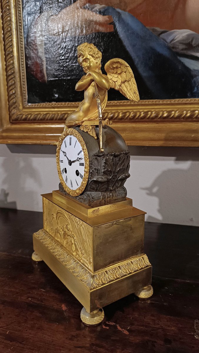 HORLOGE NÉOCLASSIQUE AVEC CUPIDON DU 18ème SIÈCLE-photo-3