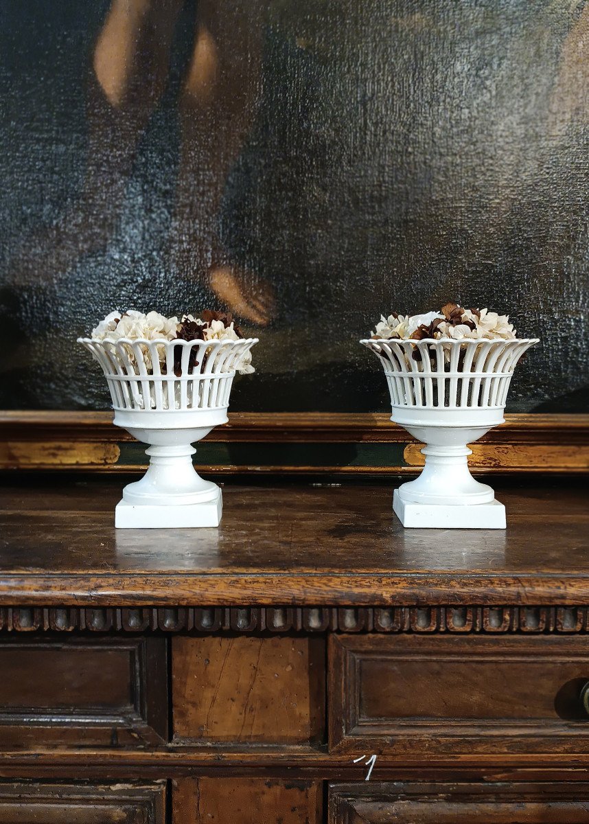 Pair Of 19th Century White Porcelain Fruitstands-photo-6