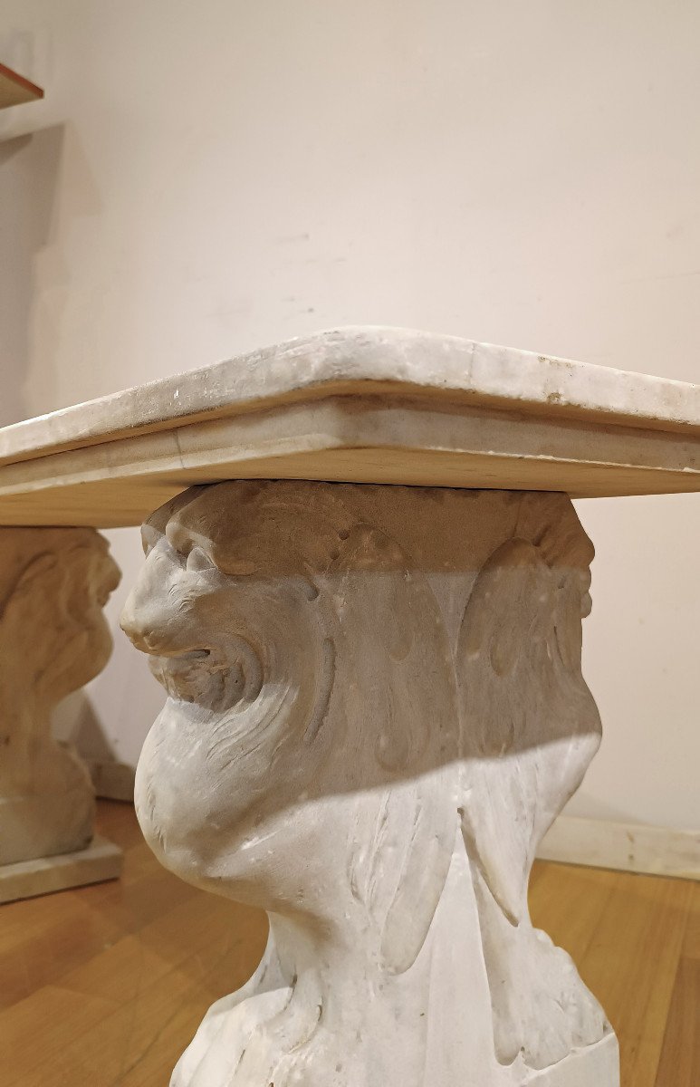 Late 18th Century Marble Bench With Lion Bases -photo-3