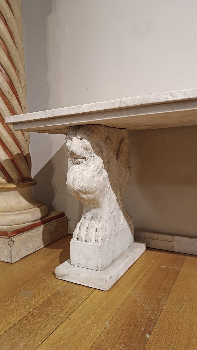 Late 18th Century Marble Bench With Lion Bases -photo-8