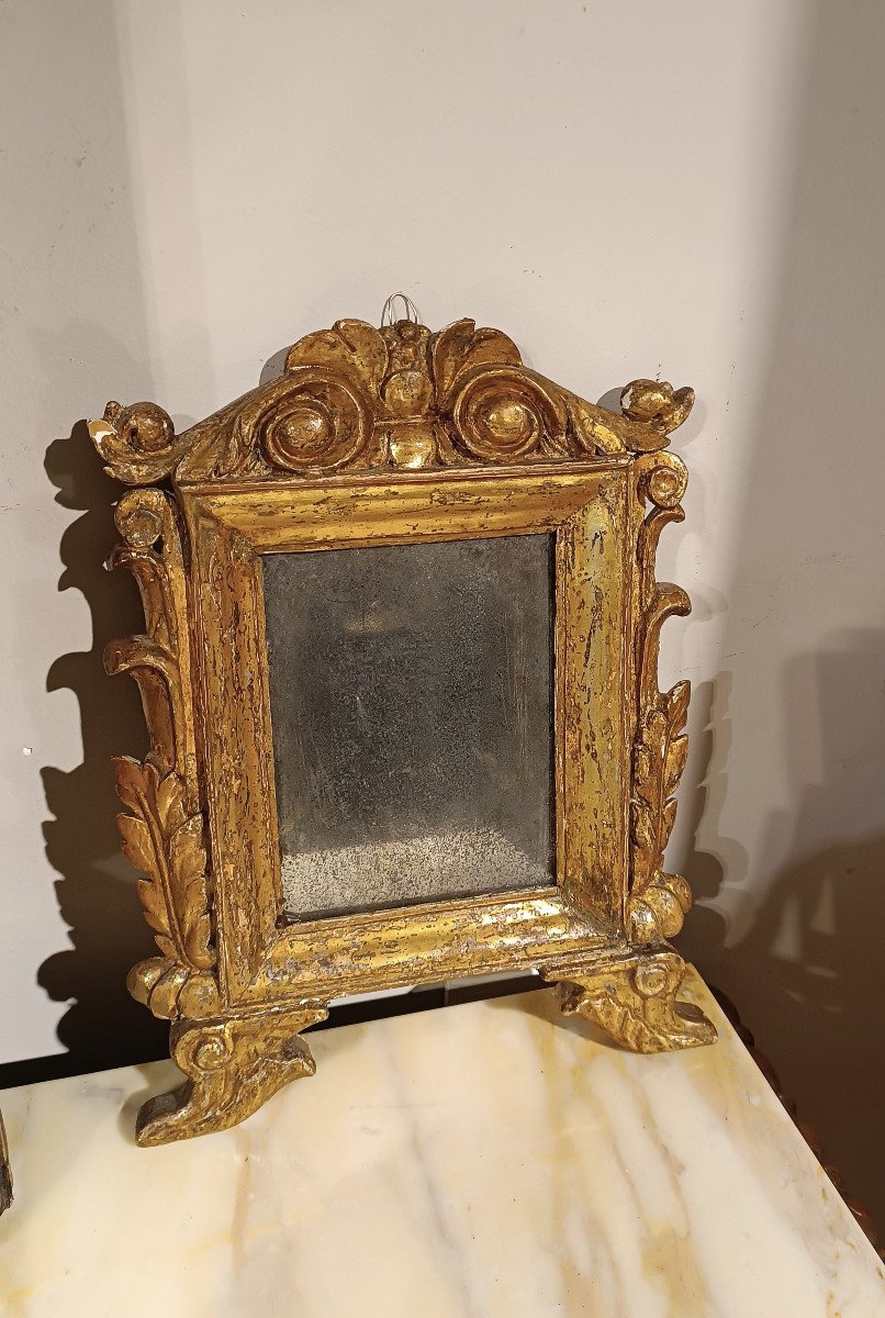 Early 18th Century Pair Of Small Mirrors -photo-7