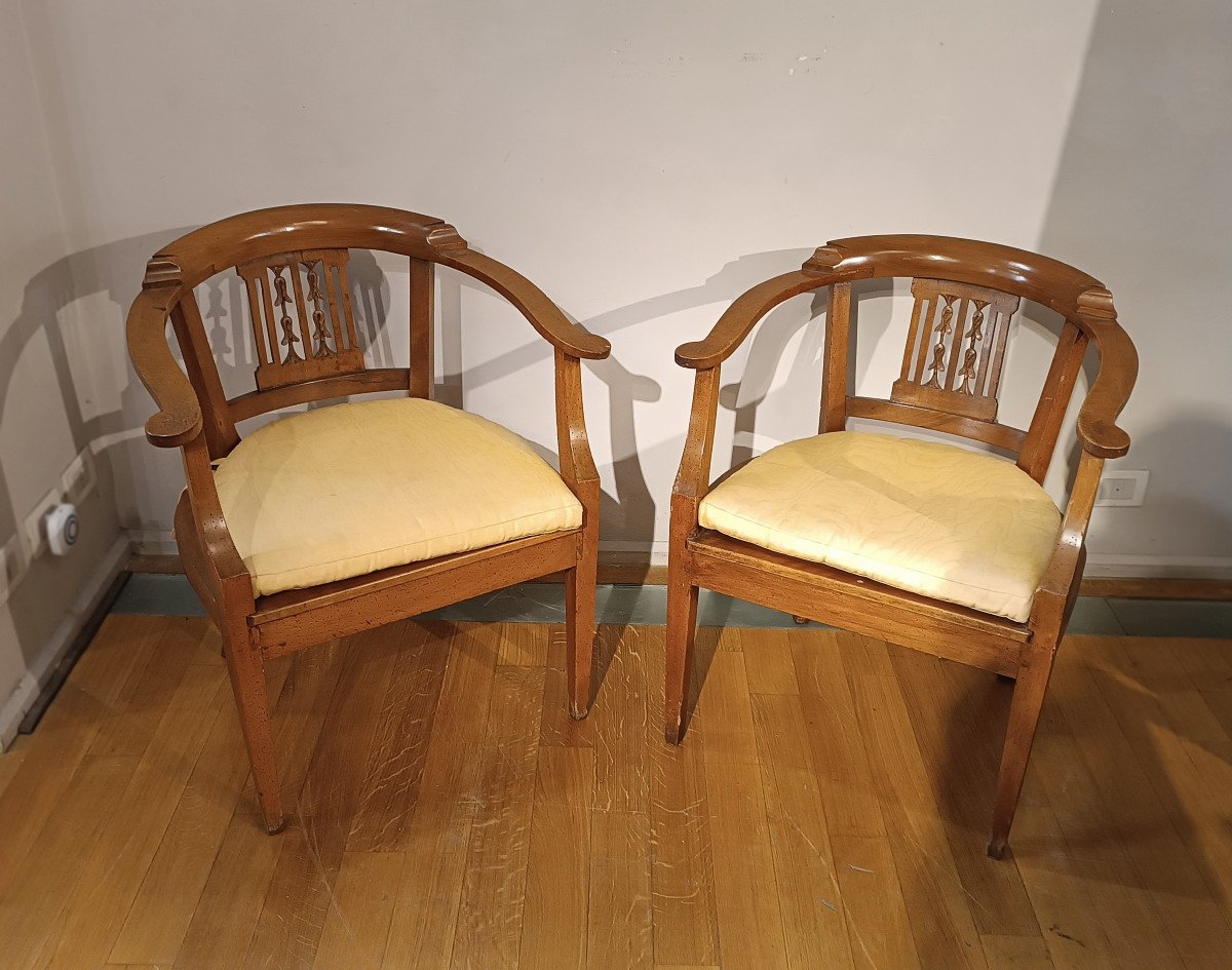 End Of The 18th Century Tuscan Tub Armchairs-photo-2