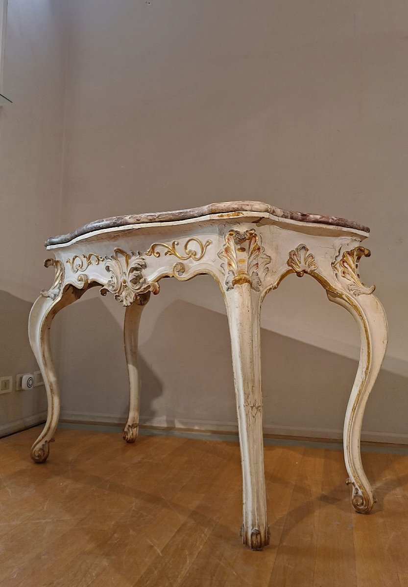 Mid 18th Century Louis XV Lacquered And Golden Console-photo-2